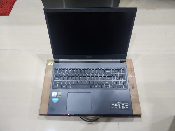 Acer Gaming Aspire 7 i5 10300H 8/512 GTX 1650 FHD