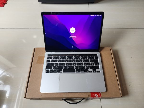 Macbook Pro 2020 Touchbar M1 8/256 sạc 74 lần