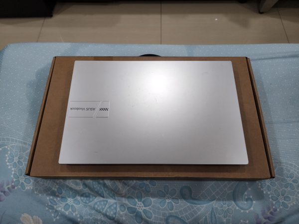 Asus Vivobook 15 i5 1335U BOX BH 11/25 sạc 34 lần - Hình ảnh 2
