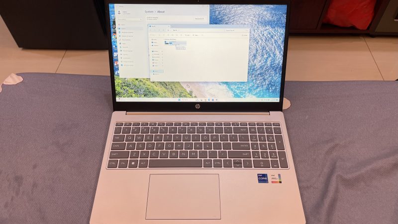 HP 15 i7 1355U 12/256 15” FHD