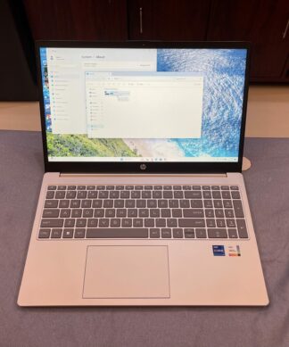 HP 15 i7 1355U 12/256 15” FHD